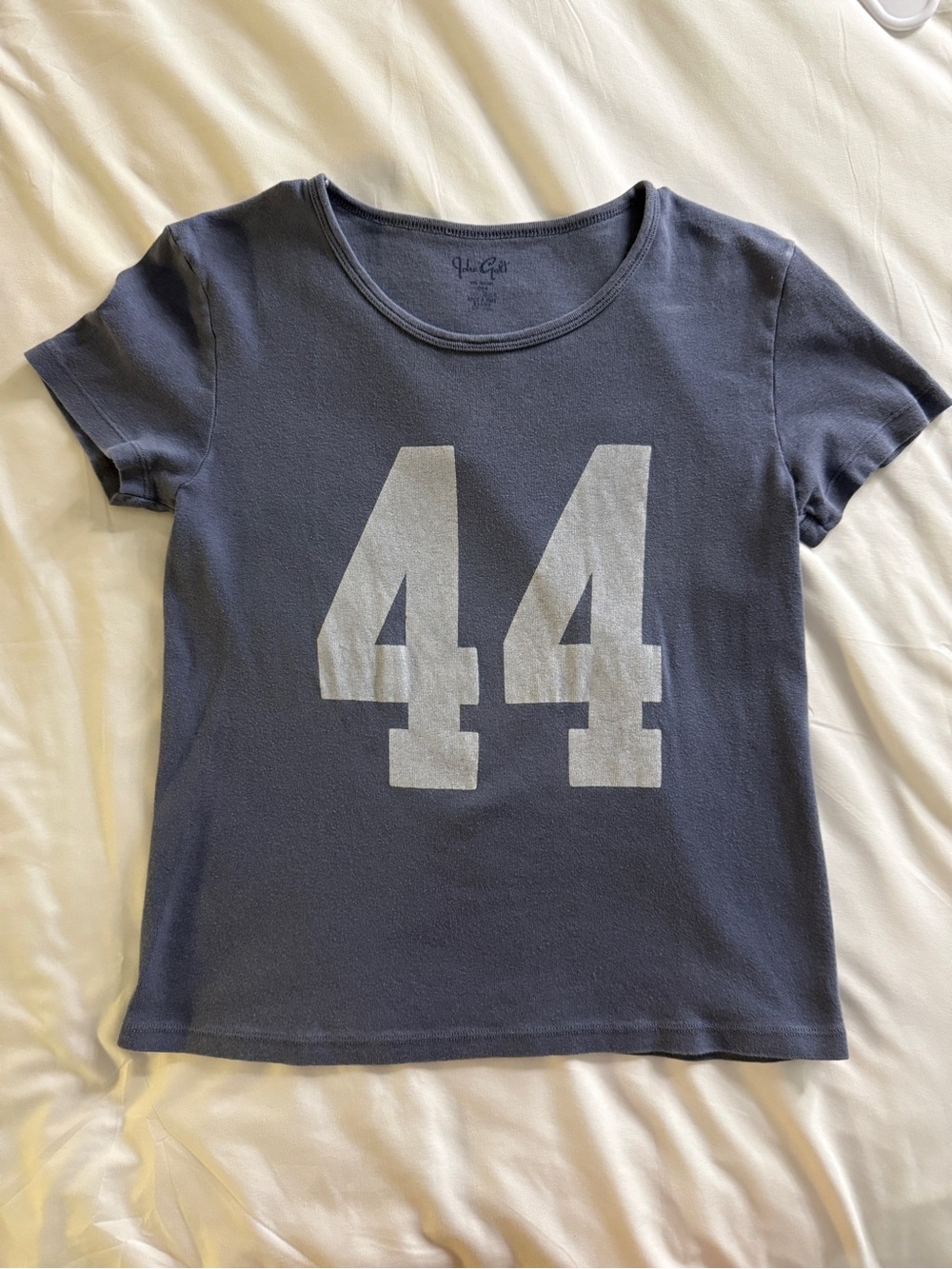Brandy Melville Hailie top baby tee - Navy/White number 44 graphic